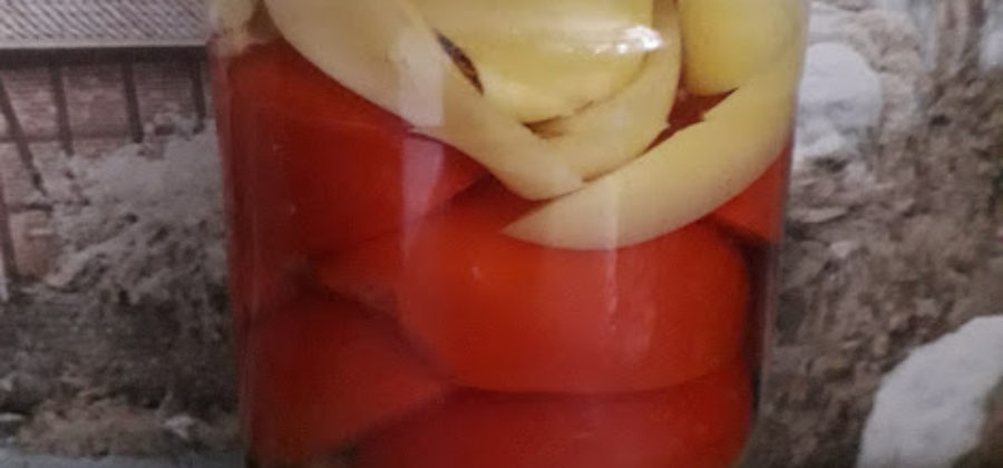 Салат из помидоров и огурцов в маринаде на зиму